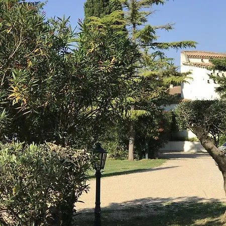 L'hacienda Hotel