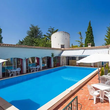 Hotel L'hacienda 3*